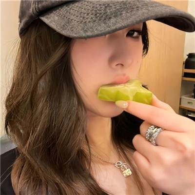 别有用心的单身女国语